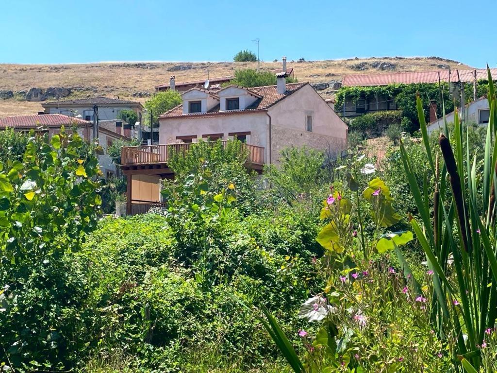 Alojamiento Gaia Aldeasona Esterno foto